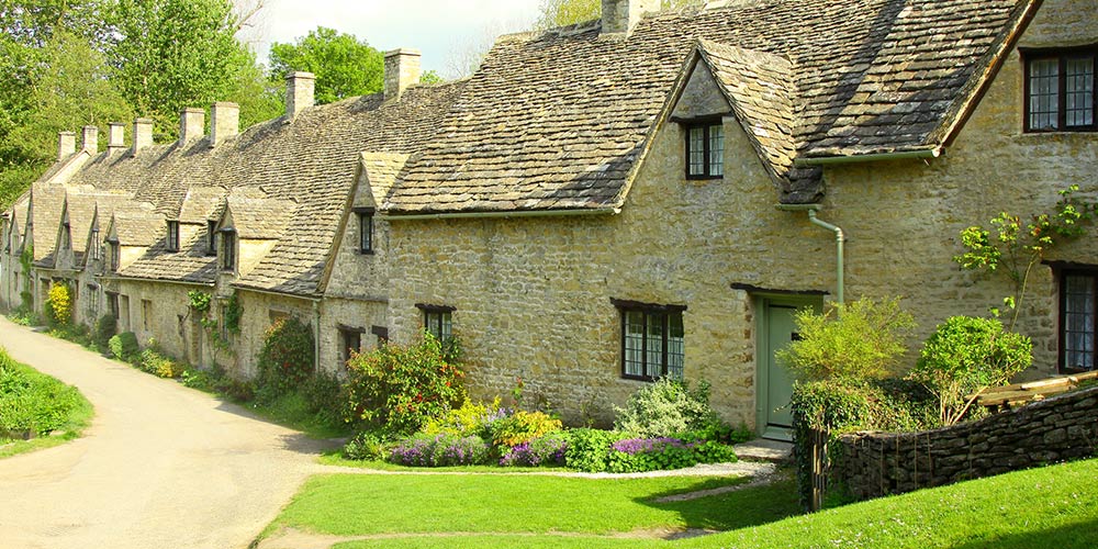 cotswold terraced house